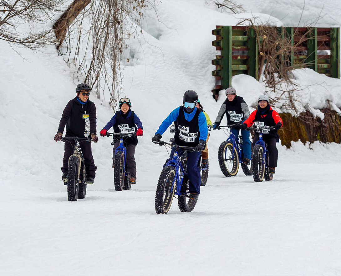 全品送料無料 登山スパッツ ハイキング 自転車 雪中の歩行 ツーリング スノボ スケボー